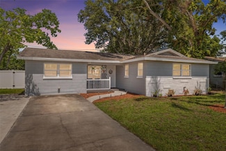 8897 54th St N, Pinellas Park, FL 33782