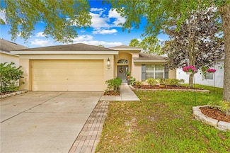 635 Painted Leaf Dr, Brooksville, FL 34604
