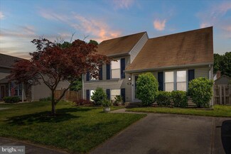 5 Cunning Ct, Middle River, MD 21220