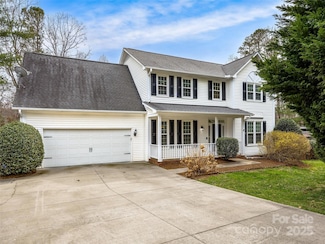 213 Windsor Forest Cir, Fletcher, NC 28732