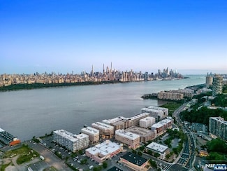 114 Pine St Unit 2, Cliffside Park, NJ 07010