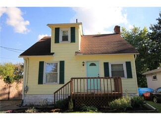 716 Ashland Ave, Cuyahoga Falls, OH 44221