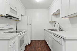 1010 W Macarthur Blvd Unit 45, Santa Ana, CA 92707