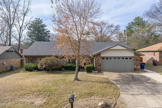 3222 S 54th St, Fort Smith, AR 72903