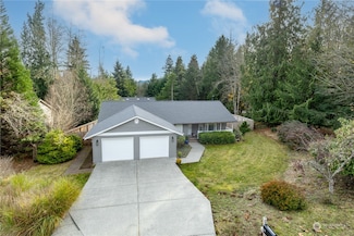 24 Sparrow Ct, Port Ludlow, WA 98365
