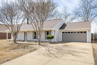 7061 Dunbarton Dr, Horn Lake, MS 38637
