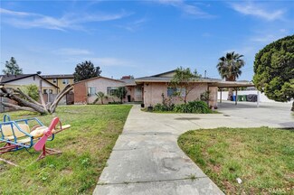 9215 Woodman Ave, Arleta, CA 91331