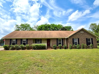2519 Regency Park Dr, Murfreesboro, TN 37129