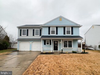 108 Robins Run W, Swedesboro, NJ 08085