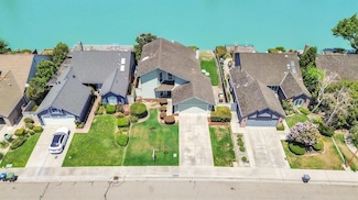 2421 Meadow Lake Dr, Stockton, CA 95207