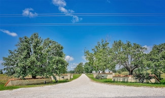 3561 Neely Trail, Valley View, TX 76272