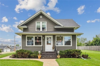 501 Jefferson Ave, Lowden, IA 52255