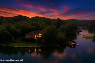 127 Ridge Crest Dr, Jacksons Gap, AL 36861