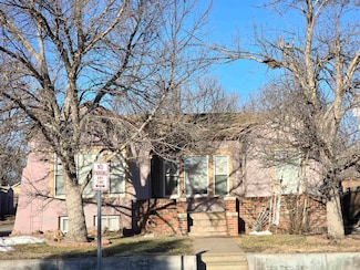 107 W 17th St, Hays, KS 67601