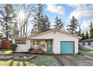 10630 SE Long St, Portland, OR 97266