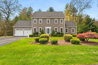 20 Mohawk Rd, Raynham, MA 02767