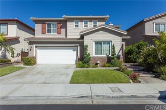 5875 E Camino Manzano, Anaheim, CA 92807