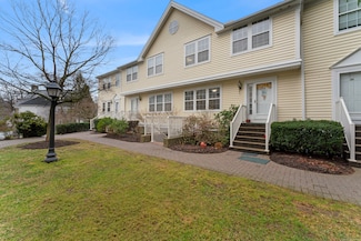 629 Danbury Rd Unit 38, Ridgefield, CT 06877