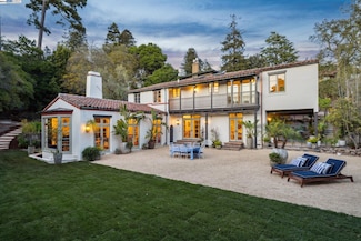 1998 San Antonio Ave, Berkeley, CA 94707