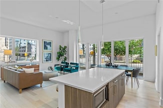 775 Juniper St NE Unit 103, Atlanta, GA 30308
