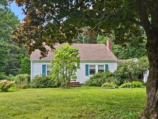 640 Auburn St, Portland, ME 04103
