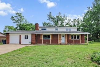 1502 W Lazy L St, Rogers, AR 72758