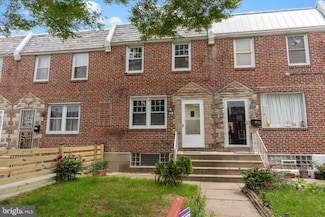 315 Stevens St, Philadelphia, PA 19111