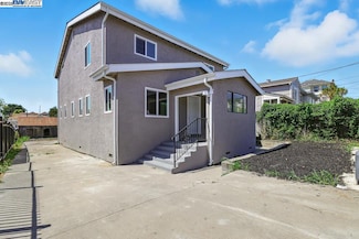 1739 E 22nd St, Oakland, CA 94606