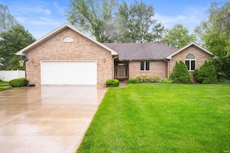 314 E Hickory Grove Rd, Hartford City, IN 47348