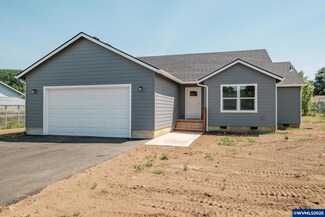1225 49th Ave, Sweet Home, OR 97386