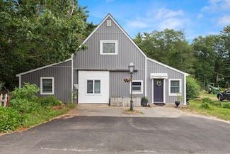 146 Eastern Ave, Essex, MA 01929