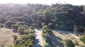 654 Strawberry Canyon Rd, Prunedale, CA 95076