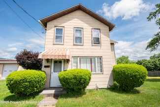 1010 Wood St, Old Forge, PA 18518