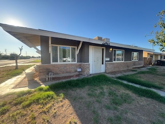 301 N Sola Ave, Blythe, CA 92225