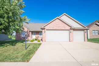 10802 N Trail View Dr, Dunlap, IL 61525