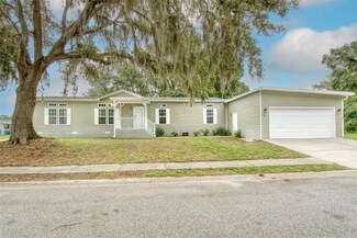 25156 Buttonwood Dr Unit 126, Astatula, FL 34705