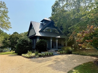 783 King Carter Dr, Irvington, VA 22480