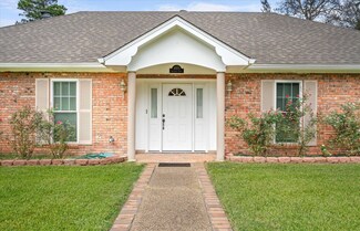 3005 Southaven Dr, Hattiesburg, MS 39402