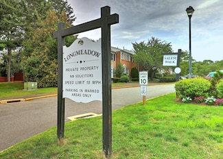 39 Jackson Dr Unit 39, Milford, CT 06460