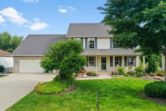 417 11th St NW, Byron, MN 55920