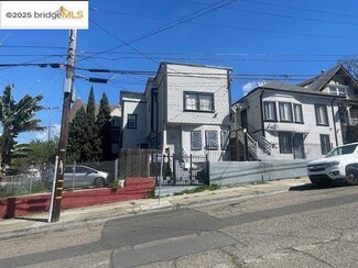 2304 E 22nd St, Oakland, CA 94601