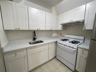 4260 Colden St Unit 4B, Flushing, NY 11355