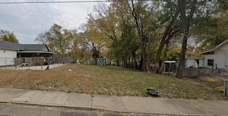 1410 S Easton Ave, Peoria, IL 61605