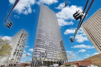 5415 N Sheridan Rd Unit 4511, Chicago, IL 60640