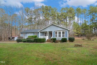 1023 Sabre Ct Unit 27516, Chapel Hill, NC 27516