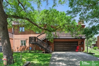 7167 N 79th Plaza, Omaha, NE 68122