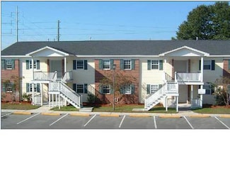3930 Azalea Dr Unit W, North Charleston, SC 29405