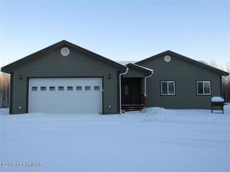 1800 Creekside Dr, Deltana, AK 99737