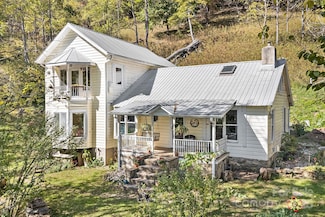 3942 Anderson Branch Rd, Marshall, NC 28753