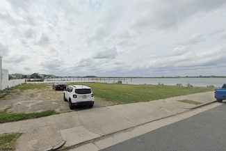 222 N California Ave, Atlantic City, NJ 08401
